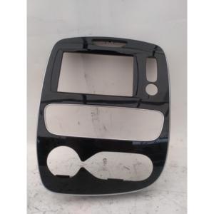 แผงควบคุมวิทยุในรถยนต์เรโนลต์ คลีโอ ซีรีส์ IV 682606856R (12>19) - Product Image 1