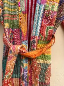 Abrigo de mujer Vintage hecho a mano, tejido de punto transpirable, chaqueta de retazos larga con doble botonadura, diseño bordado, Algodón hecho a mano - Product Image 5