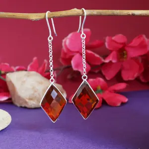 Boucles d'oreilles pendantes en forme de losange argentées pour femmes avec pierre précieuse ambre Bijoux de mode - Product Image 2