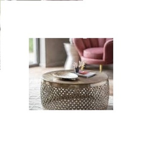 Muebles de estilo para sala de estar, patas de metal plateadas, redondas y modernas - Product Image 1