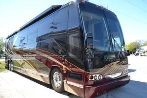 Precio al por mayor: Autocaravana RV Usada Prevost Featherlite H3-45 Clase A <span class=keywords><strong>2020</strong></span> con Interior Espacioso en Venta - Product Image 3