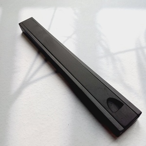 มัลติฟังก์ชั่ที่เรียบง่ายและสะดวกไม้ไม้ตะเกียบกล่องทำในเวียดนามขายส่งกล่องของขวัญสีดำธรรมชาติ - Product Image 1