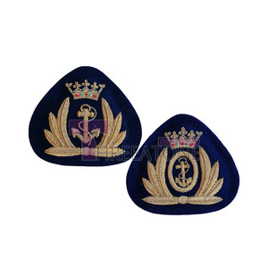 Insigne unique de broderie à la main avec une forme personnalisée et une densité de fil élevée - Product Image 4