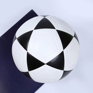 Ballon de football de qualité supérieure, fabriqué sur mesure, prix bas, nouvelle arrivée, logo et designs personnalisés - Product Image 6