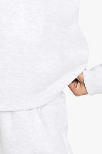 Venta al por mayor personalizado 100% algodón polar mujer sudadera cuello redondo de gran tamaño costura detalle impreso invierno pulóver logotipo frontal - Product Image 4