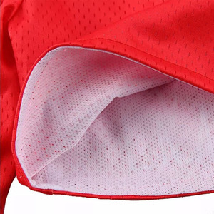 Demanda de los clientes sublimación Diseño profesional Estilo de moda Ventas calientes Calidad duradera Hombres Pantalones cortos de gimnasio - Product Image 6