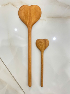 Cucharas de madera de alta calidad de Vietnam Cuchara de madera al por mayor para uso en la cocina Disponible a granel para exportación desde la fábrica 99 GD - Product Image 5