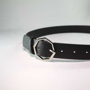 เข็มขัดสไตล์ลำลองสำหรับผู้หญิงพร้อมหัวเข็มขัดโลหะผสมรูปแปดเหลี่ยม - Product Image 2