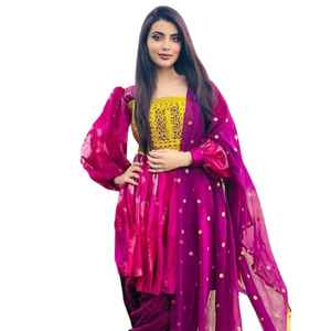 Robe maxi en velours brodée afghane Kuchi pour femmes, tenue traditionnelle de mariage et de fête, robe afghane vintage pour femmes - Product Image 1