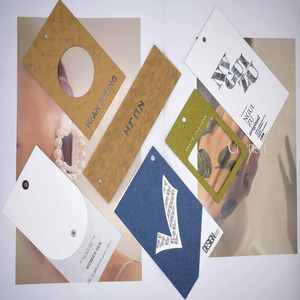 ป้ายแขวนแบบพิมพ์ลาย สำหรับเสื้อผ้า รองเท้า กระเป๋า และเครื่องประดับ ทำจากกระดาษที่ทนทาน ใช้เป็นป้ายราคา - Product Image 2