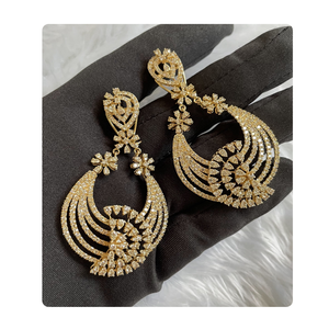 Boucles d'oreilles en diamant naturel exclusif de qualité supérieure Or jaune 14kt 8.00 Tcw Coupe brillante pour les femmes Looks élégants dans le monde entier - Product Image 2