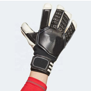 Guantes de Portero de Fútbol de Cuero Personalizados para Niños con Protección para los Dedos, Cierre de Cremallera y Diseño Antideslizante - Product Image 2