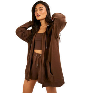 เสื้อฮู้ดดี้ผู้หญิงสีน้ำตาลเข้ม ผ้าเทอร์รี่ถัก 300 GSM ทรงโอเวอร์ไซส์ มีซิปและกระเป๋าหน้า สำหรับฤดูหนาว - Product Image 1