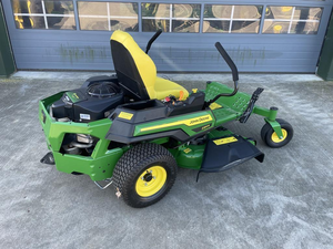 Promotions à prix réduits JOHN DEER Z320M/8700 A 4WD Tondeuse autoportée à cylindre pour grandes surfaces et terrains de golf - Product Image 6