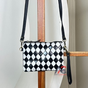 Sac à main carré de petite taille à la mode, sac bandoulière à carreaux, mini sac en cuir véritable, pochette multifonctionnelle pour téléphone pour femmes - Product Image 1