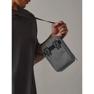 Borsa Sportiva Modulare Personalizzata da 1 Litro con Tasche Multiple e Cordoncino, Borsa Promozionale Multiuso per Merchandising - Product Image 4