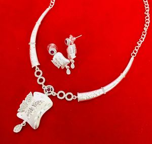 Dubai Vintage USA Fashion Jewelry Set 925 Cuivre Matériel Micro Argent et Plaqué Or Boucles d'oreilles Bangles Peignes Broches Collier - Product Image 5