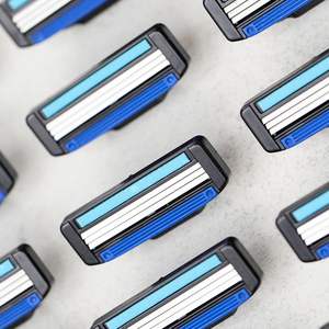 Razor 3 para Hombre - Cartuchos Reemplazables para Afeitadora Manual - Recargas con Tecnología de 3 Cuchillas - Compatible con Gillette Mach3 - Afeitado Suave - Product Image 6