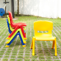 Vente en gros de chaise de jardin d'enfants chaise empilable d'école en plastique pour pépinière chaise de haute qualité de 18 pouces pour enfants