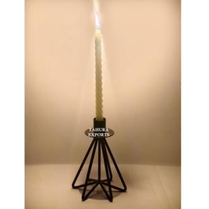 Candelabro Moderno de una Sola Vela con Acabado Liso, Ideal para Hogares Elegantes y Eventos Modernos - Product Image 1