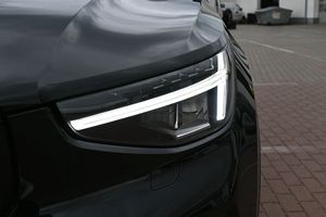 2023สำหรับวอลโว่ XC40คูเป้ใช้เบาะหนังไดรฟ์สีดำภายใน AWD - Product Image 2