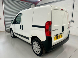 Derniers produits ARRIVÉE UTILISÉE LHD/RHD 2015 PEUGEOT BIPPER 1.3TD PROFESSIONNEL PRÊT À EXPÉDIER - Product Image 3