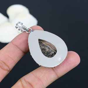 Colgante de Rodocrosita Natural en Plata de Ley Chapada en Platino, Certificado por IGI, Joyería de Piedras Preciosas Hecha a Mano, Elegante Regalo para Mujer - Product Image 2