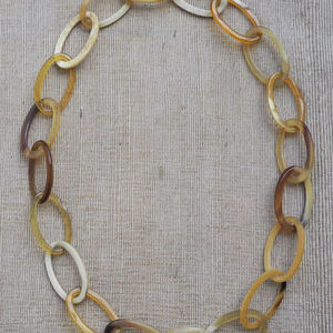 Collier de luxe en corne de buffle fait à la main, bijoux naturels et durables pour femmes, haute qualité - Product Image 1