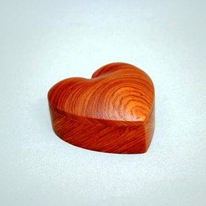 Caja en forma de corazón Venta caliente Regalos y artesanías Cajas de madera Letreros de pared Hecho EN LA India - Product Image 5