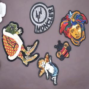 刺繍入りアイロンロゴ刺繍パッチテキスタイルラベルパーカーカスタムシェニールパッチ衣料品タグ（ロゴ付き） - Product Image 5