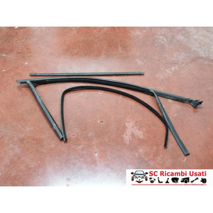 Guarnizione Finestrino Anteriore ALFA ROMEO Serie Giulietta (940_) 50509898 (13>) - Product Image 3