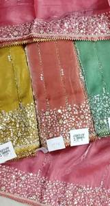 Costumes de fête brodés à la main non cousus de créateur moderne pour femmes fêtes de style traditionnel indien tendance - Product Image 3