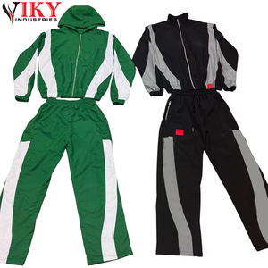 Ensemble de survêtement imperméable 100 % personnalisé pour homme, confortable, avec haut de style sublimation en polyester à mémoire de forme - Product Image 1