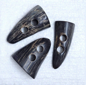 Boutons à bascule en corne de buffle de haute qualité, 2 trous, pour vêtements, manteaux, sacs, vente directe du fabricant - Product Image 4