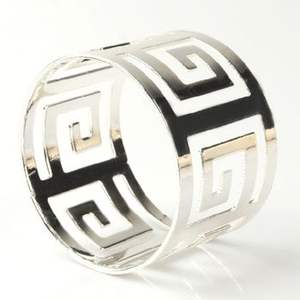 <b>Marvelous</b> Gold Polished Metal Napkin Ring Superior Quality Stainless Steel Elegant Tabletop Napkin Ring at Attractive Price - Product Image 2