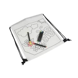 Ensemble de crayons de cire avec mini sac à dos TNT pour cadeaux promotionnels - Product Image 1