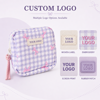 Pochette de maquillage carrée en polyester de style coréen personnalisée avec fermeture éclair pour rouge à lèvres, écouteurs, organiseur de voyage