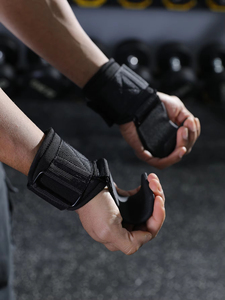 Wrist Wrap With Iron Hook Premium Fitness Wristbands For Protect Your Wrist During GYM Workouts Wrist Wrap With Iron Hook - Product Image 5