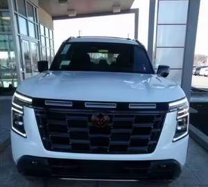 Nissan Armada PRO-4X d'occasion de haute qualité, modèle 2025 - Product Image 1