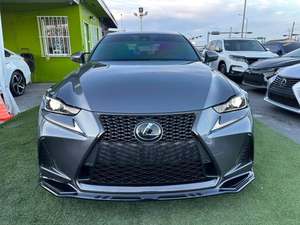 Bonne affaire pour un Lexus IS 350 F Sport Premium 2019, propre et en excellent état. - Product Image 1