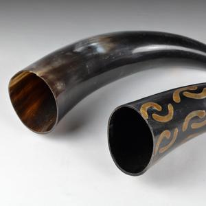 Cuerno Natural para Beber Estilo Vikingo de Alta Calidad Pulido Ecológico Diseño Animal de Cuerno de Búfalo - Product Image 2