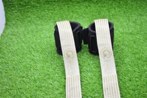 Sangles de musculation en forme de 8 - Antidérapantes, légères, réglables, en néoprène hautement extensible pour la musculation en salle de sport - Product Image 3