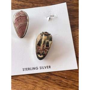 Navajo Handmade Rhodochrosite & Sterling Silver <b>Clip</b>-<b>On</b> <b>Earrings</b> Water Drop Shape Elegant Design - Product Image 5