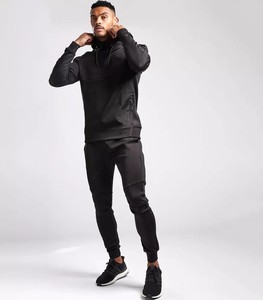 ชุดวอร์มออกกำลังกายคุณภาพสูงสำหรับผู้ชาย ดีไซน์เนอร์แบรนด์ ชุดเซ็ท 2 ชิ้น แบบเรียบง่าย รุ่น 2026 - Product Image 2