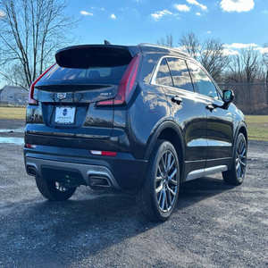 Cadillac XT4 2021 en parfait état - Product Image 3