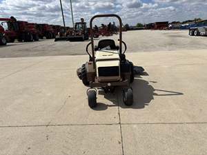 รีวิวเครื่องตัดหญ้าแบบ Zero Turn รุ่น Grasshopper 900D 1.3L ติดตั้งด้านหน้า – เครื่องยนต์ดีเซล Kubota ทรงพลังสำหรับการดูแลสนามหญ้าเชิงพาณิชย์ - Product Image 6