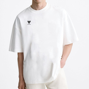 เสื้อยืดคอกลมทรงหลวมของผู้ชายผ้าฝ้าย100% สำหรับโลโก้แบบกำหนดเองเสื้อยืดแห้งเร็วเป็นมิตรกับสิ่งแวดล้อมแบบเป็นมิตรกับสิ่งแวดล้อมกำหนดสีเอง - Product Image 1