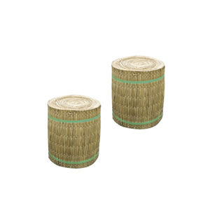 Tapis en jonc naturel pour réduire la dégradation des sols et soutenir la végétation dans les zones de protection environnementale - Product Image 1