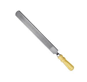 Instrumentos veterinarios pezuña escofina mango de madera - Product Image 1