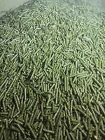 Granulés et cubes d'alfalfa naturels biologiques pour l'alimentation animale de première qualité - Sacs de 20-25 kg - Origine américaine - Durée de conservation de 12 mois
